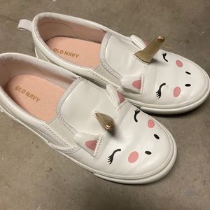 Toddler unicorn loafers